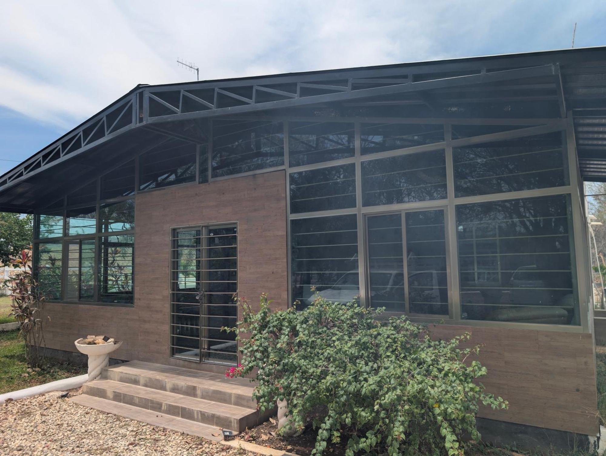 Los Cedros Uayamón מראה חיצוני תמונה